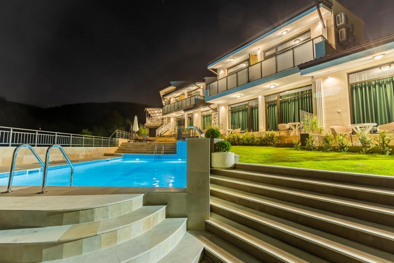 Club Houses Stefvall Glavatartsi Exterior photo