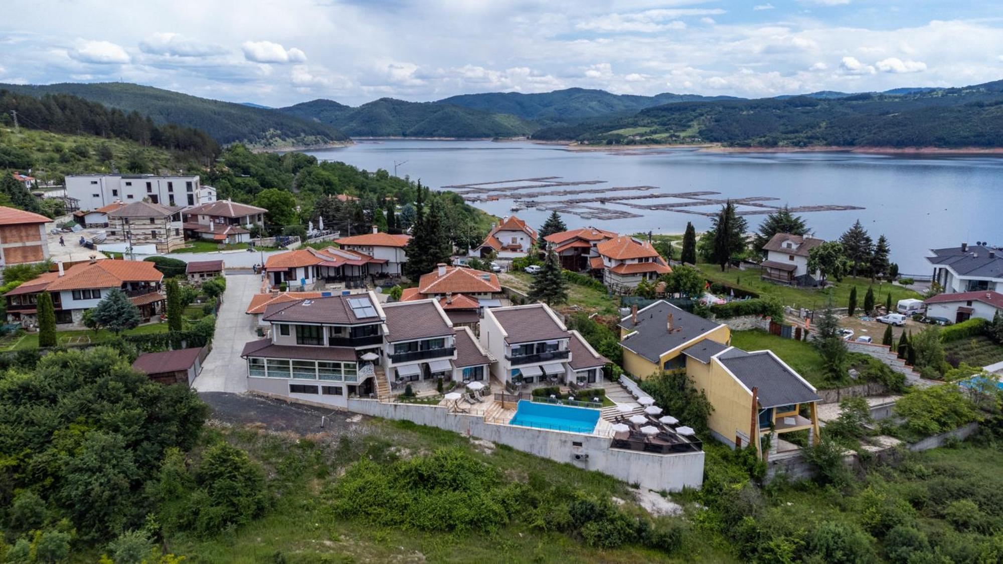 Club Houses Stefvall Glavatartsi Exterior photo